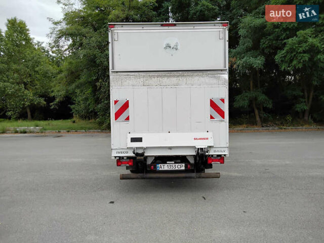 Білий Івеко Дейлі, об'ємом двигуна 2.29 л та пробігом 370 тис. км за 13800 $, фото 5 на Automoto.ua