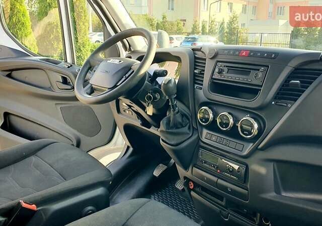 Белый Ивеко Дейли, объемом двигателя 3 л и пробегом 470 тыс. км за 23500 $, фото 47 на Automoto.ua