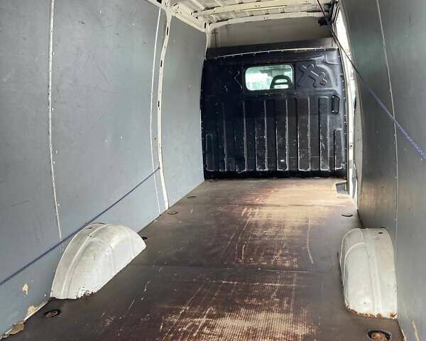 Белый Ивеко Дейли, объемом двигателя 2.3 л и пробегом 272 тыс. км за 14000 $, фото 15 на Automoto.ua