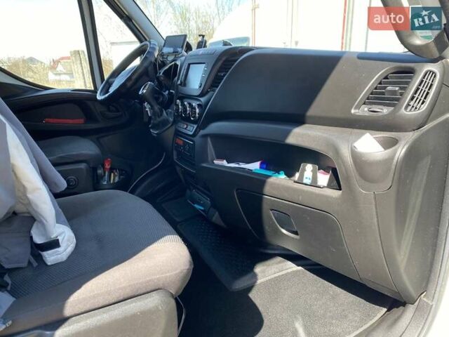 Белый Ивеко Дейли, объемом двигателя 3 л и пробегом 340 тыс. км за 28700 $, фото 14 на Automoto.ua