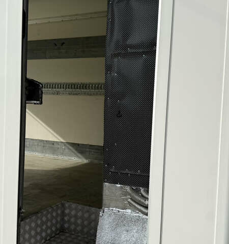 Белый Ивеко Дейли, объемом двигателя 3 л и пробегом 423 тыс. км за 23500 $, фото 8 на Automoto.ua