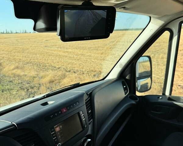 Ивеко Дейли 2016 в Новой Одессе на Automoto.ua Белый Ивеко Дейли, объемом двигателя 3 л и пробегом 295 тыс. км за 19300 $, фото 19 на Automoto.ua