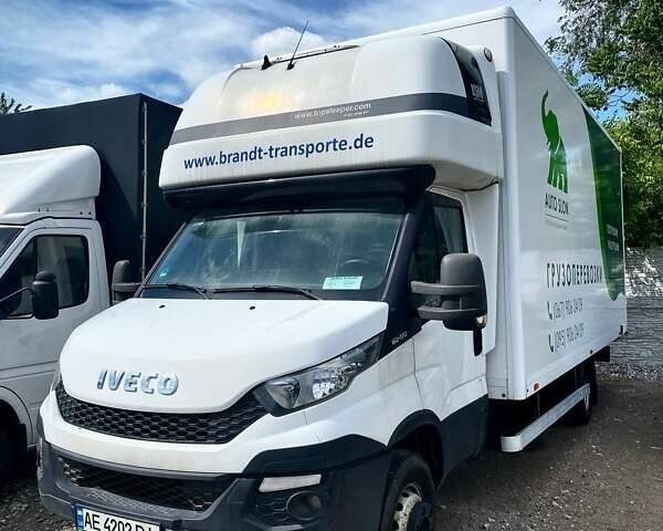 Белый Ивеко Дейли, объемом двигателя 3 л и пробегом 310 тыс. км за 26500 $, фото 2 на Automoto.ua