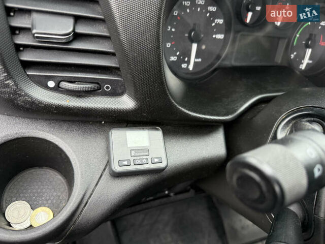 Белый Ивеко Дейли, объемом двигателя 3 л и пробегом 261 тыс. км за 22300 $, фото 9 на Automoto.ua