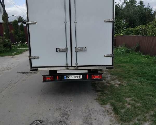 Белый Ивеко Дейли, объемом двигателя 3 л и пробегом 295 тыс. км за 21000 $, фото 18 на Automoto.ua