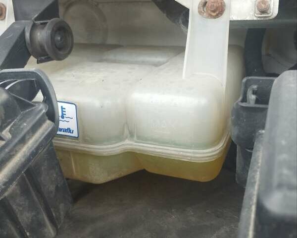 Івеко Дейлі 2016 у Ковель на Automoto.ua Білий Івеко Дейлі, об'ємом двигуна 3 л та пробігом 330 тис. км за 26500 $, фото 27 на Automoto.ua