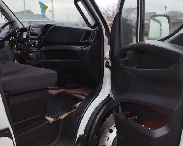 Івеко Дейлі 2016 у Ковель на Automoto.ua Білий Івеко Дейлі, об'ємом двигуна 3 л та пробігом 330 тис. км за 26500 $, фото 11 на Automoto.ua