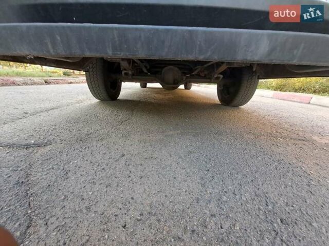 Белый Ивеко Дейли, объемом двигателя 2.29 л и пробегом 395 тыс. км за 13000 $, фото 3 на Automoto.ua