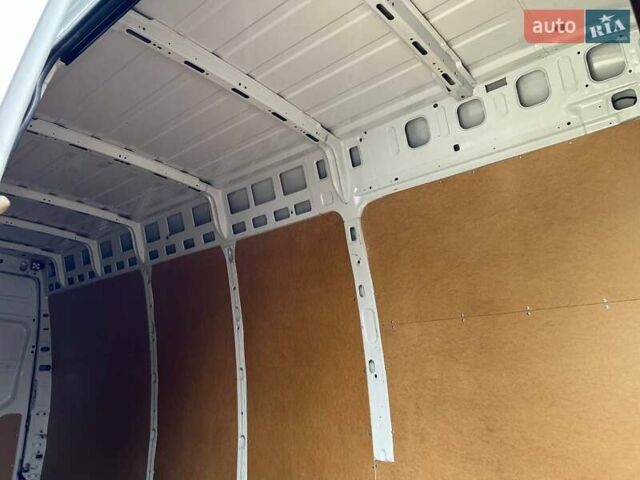 Белый Ивеко Дейли, объемом двигателя 3 л и пробегом 542 тыс. км за 22500 $, фото 31 на Automoto.ua