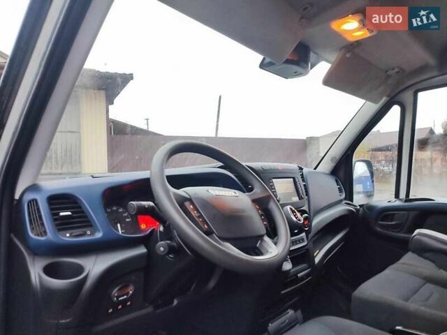 Білий Івеко Дейлі, об'ємом двигуна 3 л та пробігом 125 тис. км за 10600 $, фото 5 на Automoto.ua