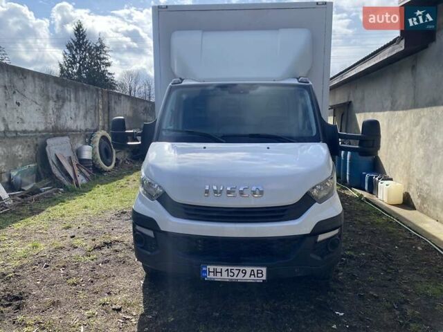 Белый Ивеко Дейли, объемом двигателя 3 л и пробегом 336 тыс. км за 31900 $, фото 2 на Automoto.ua