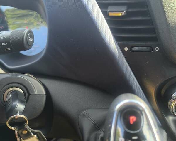 Білий Івеко Дейлі, об'ємом двигуна 2.3 л та пробігом 165 тис. км за 18900 $, фото 10 на Automoto.ua