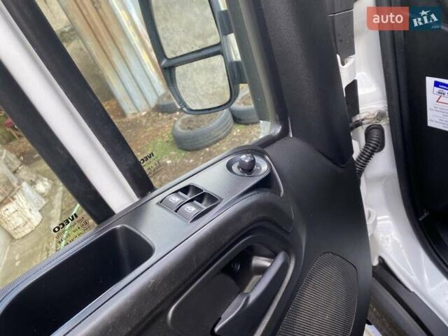 Белый Ивеко Дейли, объемом двигателя 3 л и пробегом 336 тыс. км за 31900 $, фото 20 на Automoto.ua