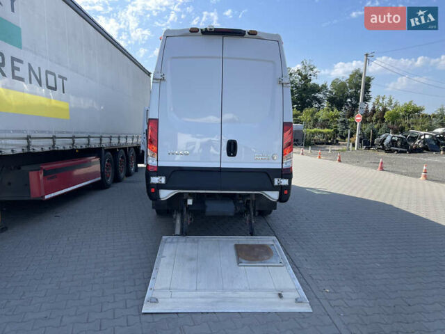 Білий Івеко Дейлі, об'ємом двигуна 3 л та пробігом 276 тис. км за 29999 $, фото 16 на Automoto.ua