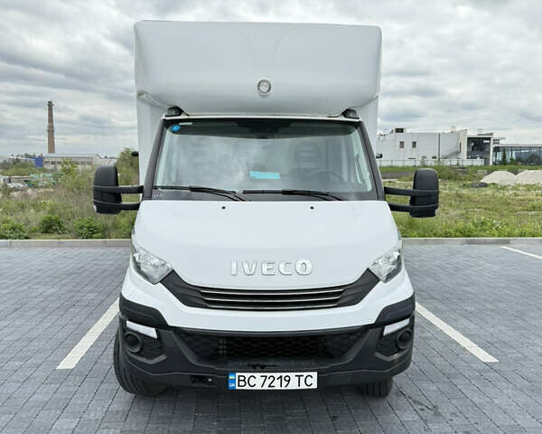 Белый Ивеко Дейли, объемом двигателя 3 л и пробегом 214 тыс. км за 30000 $, фото 1 на Automoto.ua