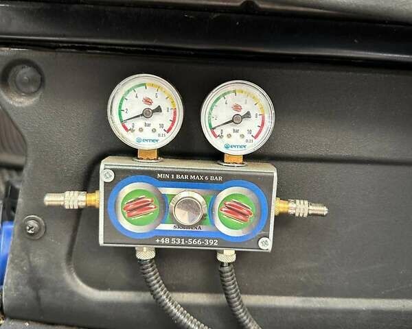 Білий Івеко Дейлі, об'ємом двигуна 2.29 л та пробігом 250 тис. км за 19500 $, фото 8 на Automoto.ua