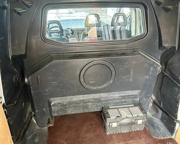 Белый Ивеко Дейли, объемом двигателя 2.29 л и пробегом 250 тыс. км за 22000 $, фото 12 на Automoto.ua