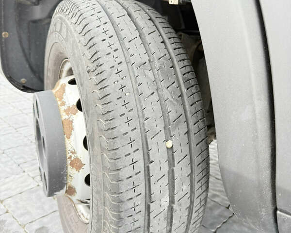 Белый Ивеко Дейли, объемом двигателя 3 л и пробегом 214 тыс. км за 30000 $, фото 12 на Automoto.ua