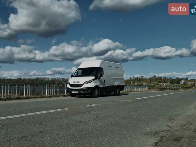 Белый Ивеко Дейли, объемом двигателя 2.3 л и пробегом 300 тыс. км за 21000 $, фото 20 на Automoto.ua