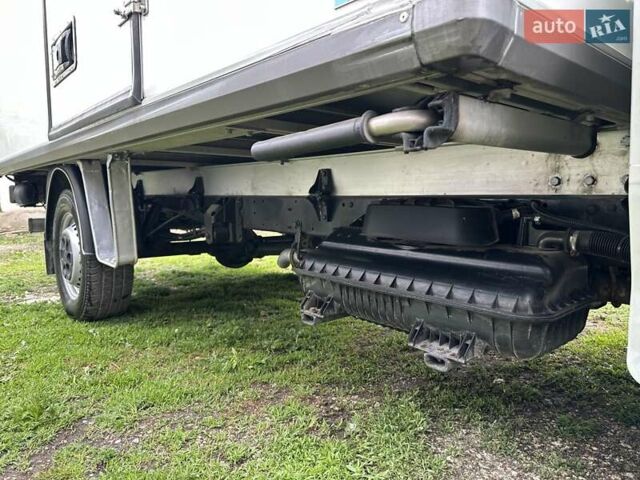 Белый Ивеко Дейли, объемом двигателя 3 л и пробегом 268 тыс. км за 24800 $, фото 2 на Automoto.ua