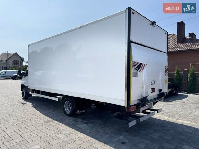 Белый Ивеко Дейли, объемом двигателя 3 л и пробегом 209 тыс. км за 37900 $, фото 3 на Automoto.ua
