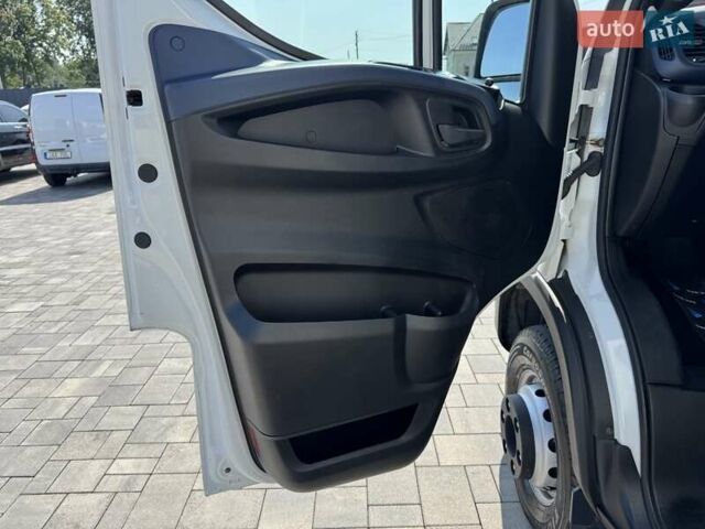 Белый Ивеко Дейли, объемом двигателя 3 л и пробегом 209 тыс. км за 37900 $, фото 13 на Automoto.ua