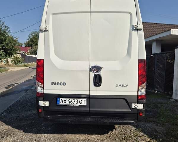Білий Івеко Дейлі, об'ємом двигуна 2.3 л та пробігом 261 тис. км за 19000 $, фото 12 на Automoto.ua