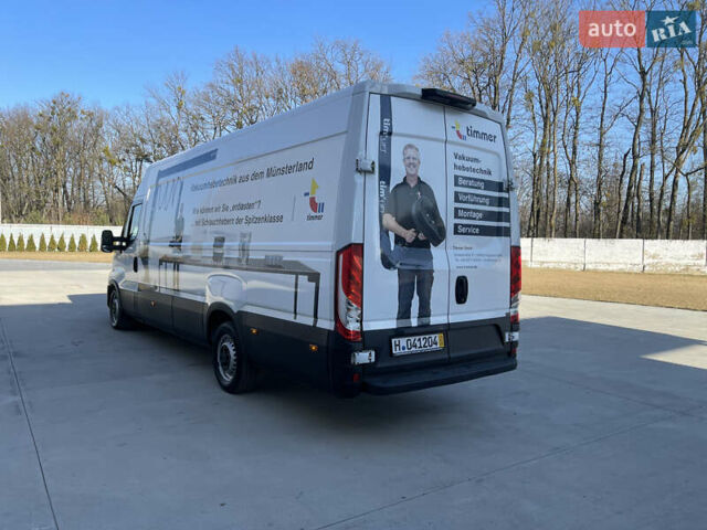 Белый Ивеко Дейли, объемом двигателя 3 л и пробегом 234 тыс. км за 27500 $, фото 4 на Automoto.ua