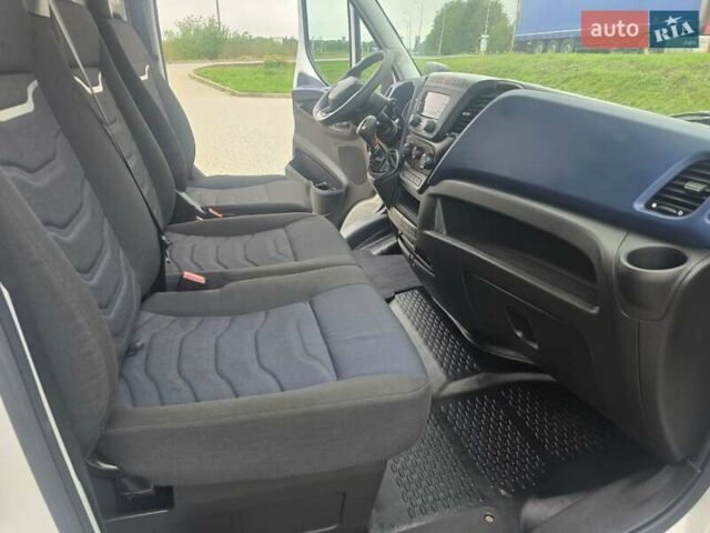 Белый Ивеко Дейли, объемом двигателя 2.3 л и пробегом 220 тыс. км за 24999 $, фото 42 на Automoto.ua