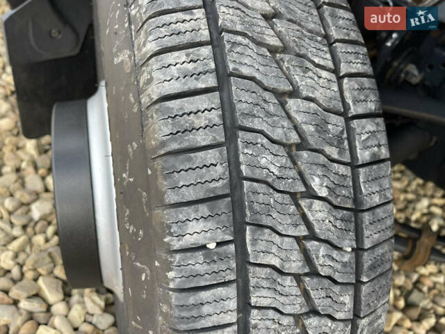 Белый Ивеко Дейли, объемом двигателя 3 л и пробегом 188 тыс. км за 38900 $, фото 12 на Automoto.ua