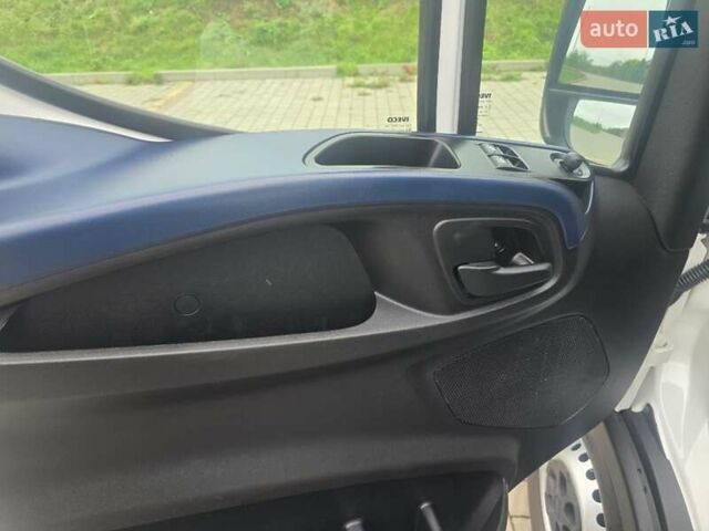 Белый Ивеко Дейли, объемом двигателя 2.3 л и пробегом 220 тыс. км за 23999 $, фото 26 на Automoto.ua