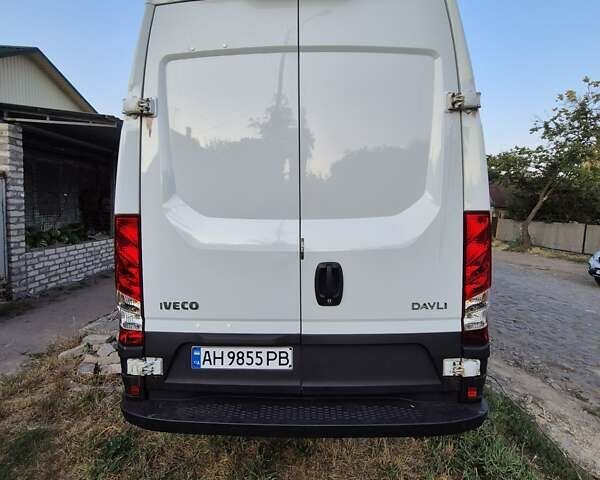 Белый Ивеко Дейли, объемом двигателя 2.3 л и пробегом 228 тыс. км за 26400 $, фото 8 на Automoto.ua