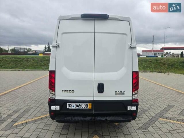 Белый Ивеко Дейли, объемом двигателя 2.3 л и пробегом 220 тыс. км за 23999 $, фото 16 на Automoto.ua