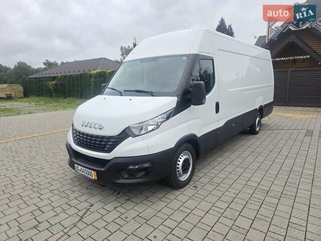 Белый Ивеко Дейли, объемом двигателя 2.3 л и пробегом 220 тыс. км за 24999 $, фото 5 на Automoto.ua