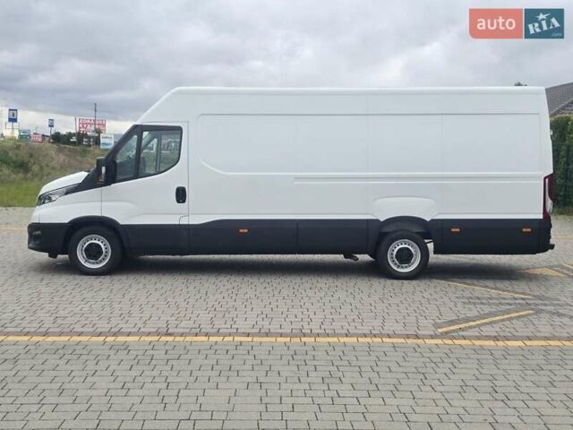 Белый Ивеко Дейли, объемом двигателя 2.3 л и пробегом 220 тыс. км за 24999 $, фото 2 на Automoto.ua