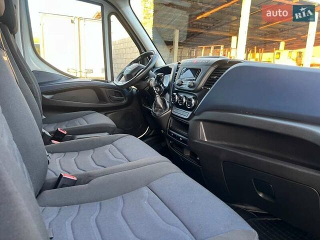 Белый Ивеко Дейли, объемом двигателя 3 л и пробегом 301 тыс. км за 27500 $, фото 50 на Automoto.ua