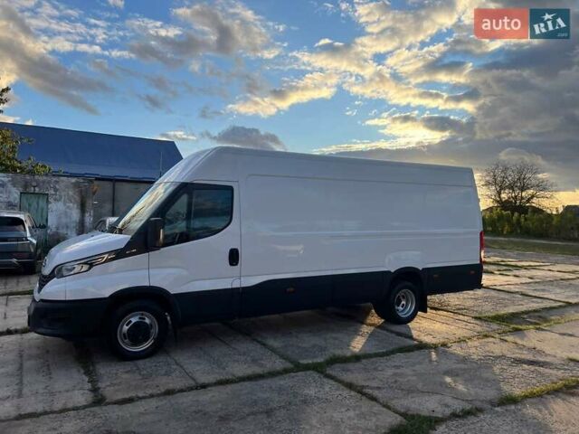 Белый Ивеко Дейли, объемом двигателя 3 л и пробегом 301 тыс. км за 27500 $, фото 6 на Automoto.ua