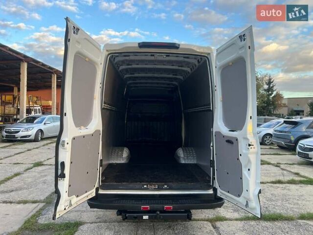 Белый Ивеко Дейли, объемом двигателя 3 л и пробегом 301 тыс. км за 27500 $, фото 35 на Automoto.ua