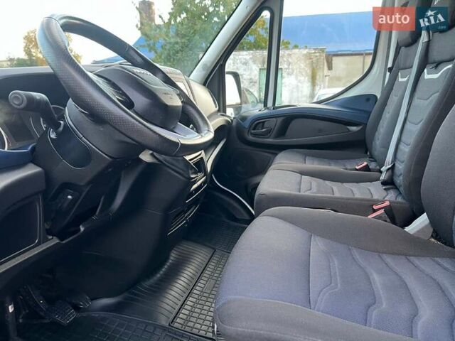 Белый Ивеко Дейли, объемом двигателя 3 л и пробегом 301 тыс. км за 27500 $, фото 42 на Automoto.ua