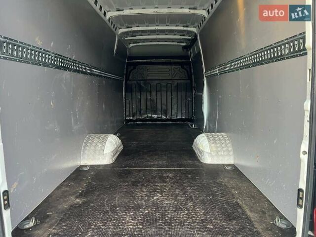 Белый Ивеко Дейли, объемом двигателя 3 л и пробегом 301 тыс. км за 27500 $, фото 40 на Automoto.ua