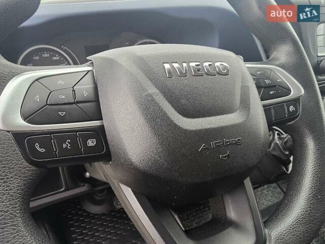 Белый Ивеко Дейли, объемом двигателя 2.3 л и пробегом 220 тыс. км за 23999 $, фото 35 на Automoto.ua