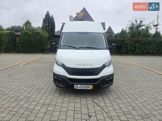 Белый Ивеко Дейли, объемом двигателя 2.3 л и пробегом 220 тыс. км за 24999 $, фото 4 на Automoto.ua