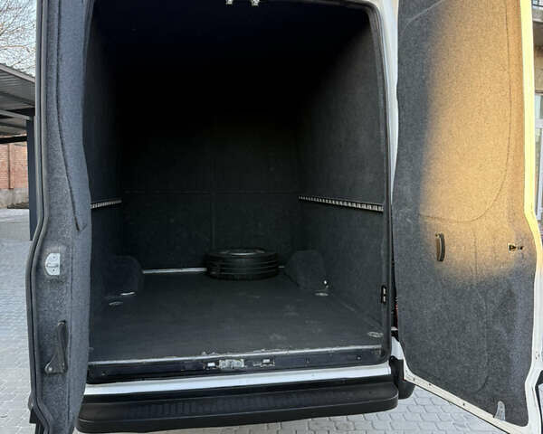 Білий Івеко Дейлі, об'ємом двигуна 3 л та пробігом 73 тис. км за 35500 $, фото 16 на Automoto.ua