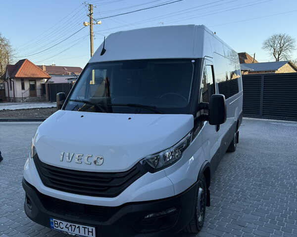 Білий Івеко Дейлі, об'ємом двигуна 3 л та пробігом 73 тис. км за 35500 $, фото 3 на Automoto.ua
