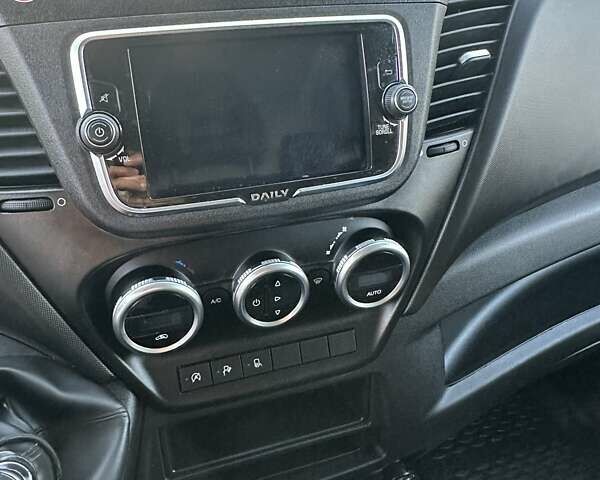 Белый Ивеко Дейли, объемом двигателя 0 л и пробегом 42 тыс. км за 26500 $, фото 21 на Automoto.ua