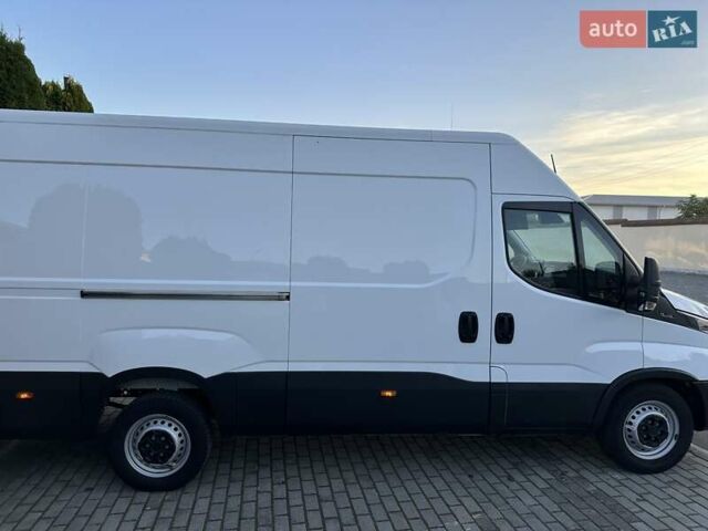 Белый Ивеко Дейли, объемом двигателя 0 л и пробегом 42 тыс. км за 26500 $, фото 4 на Automoto.ua