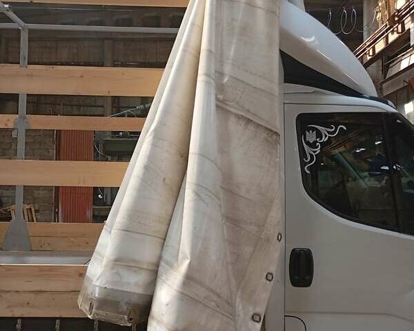 Білий Івеко Дейлі, об'ємом двигуна 3 л та пробігом 50 тис. км за 47000 $, фото 6 на Automoto.ua