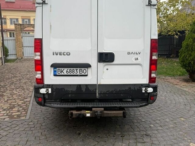 Білий Івеко Дейлі, об'ємом двигуна 3 л та пробігом 500 тис. км за 10000 $, фото 4 на Automoto.ua