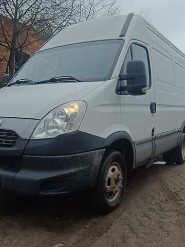 Білий Івеко Дейлі, об'ємом двигуна 3 л та пробігом 353 тис. км за 10000 $, фото 9 на Automoto.ua