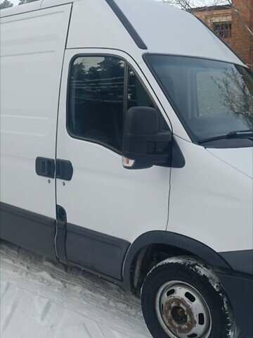 Білий Івеко Дейлі, об'ємом двигуна 3 л та пробігом 353 тис. км за 10000 $, фото 5 на Automoto.ua